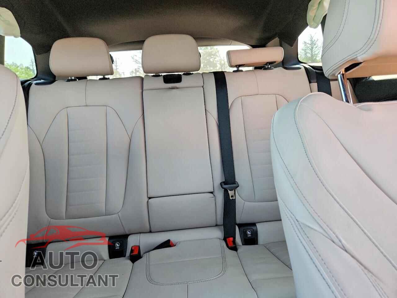 BMW X3 2021 - 5UXTY5C06M9E28124
