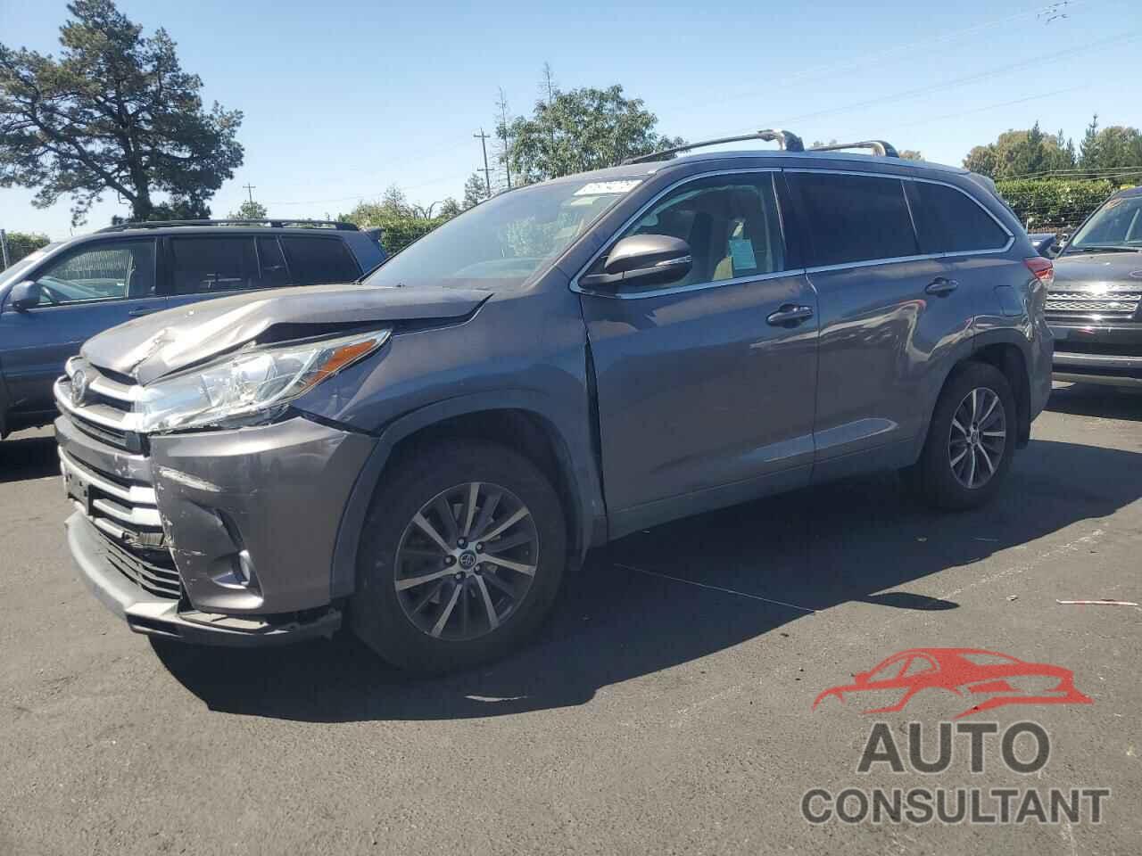 TOYOTA HIGHLANDER 2019 - 5TDJZRFH5KS605448