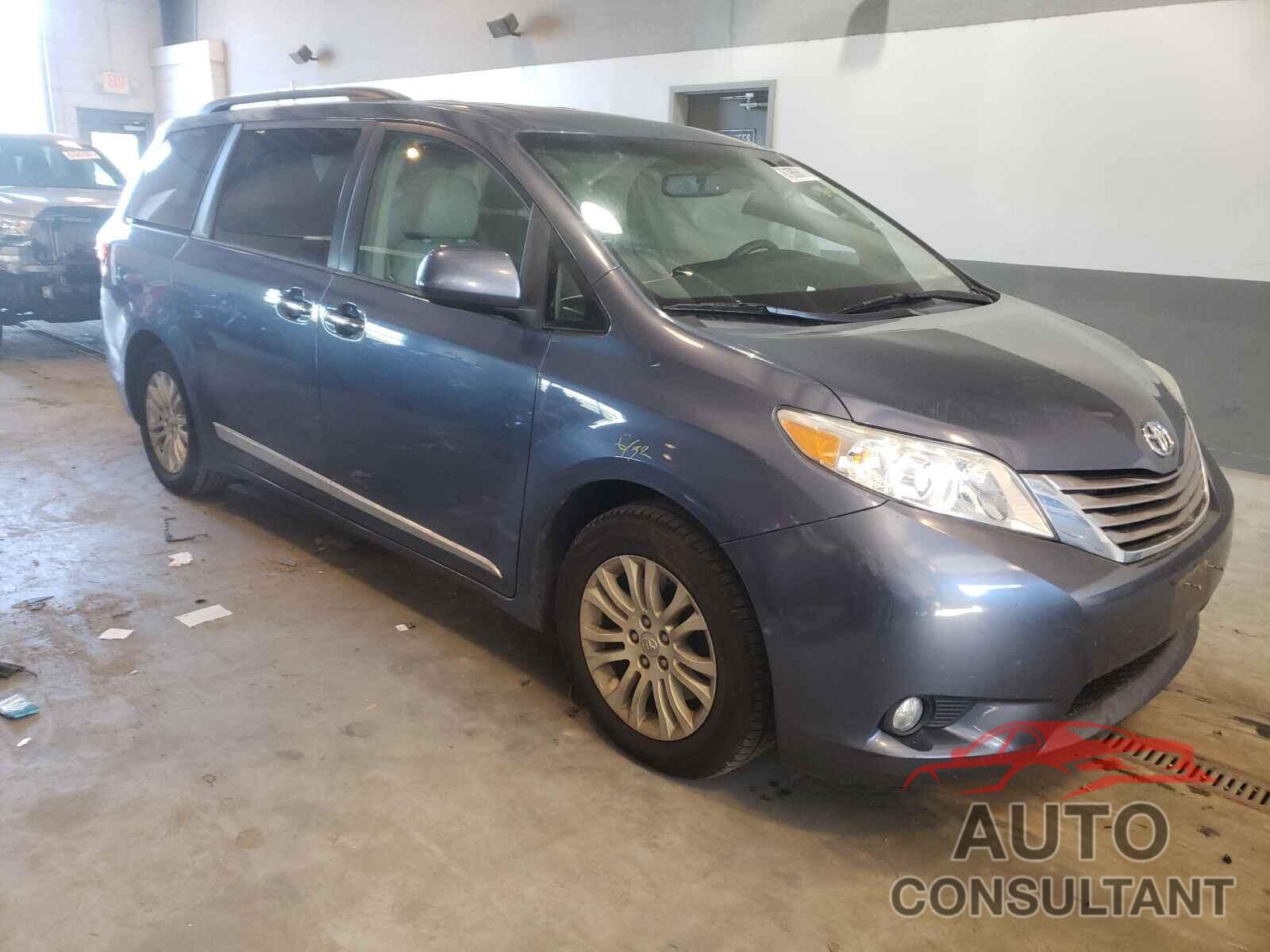 TOYOTA SIENNA 2017 - 5TDYZ3DC0HS835863