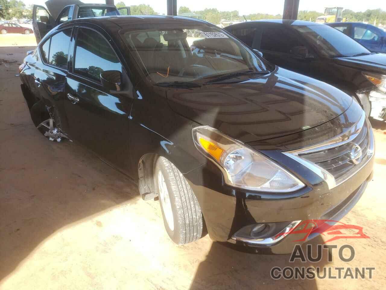 NISSAN VERSA 2019 - 3N1CN7AP4KL801428