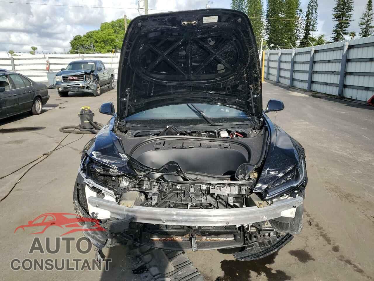 TESLA MODEL 3 2024 - 5YJ3E1EA4RF758203