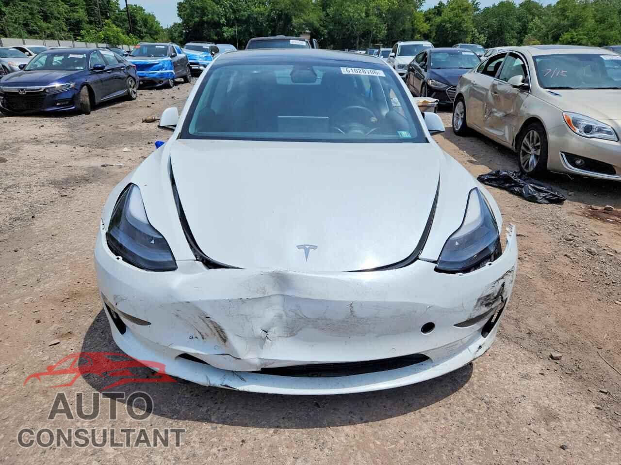 TESLA MODEL 3 2021 - 5YJ3E1EB5MF906652