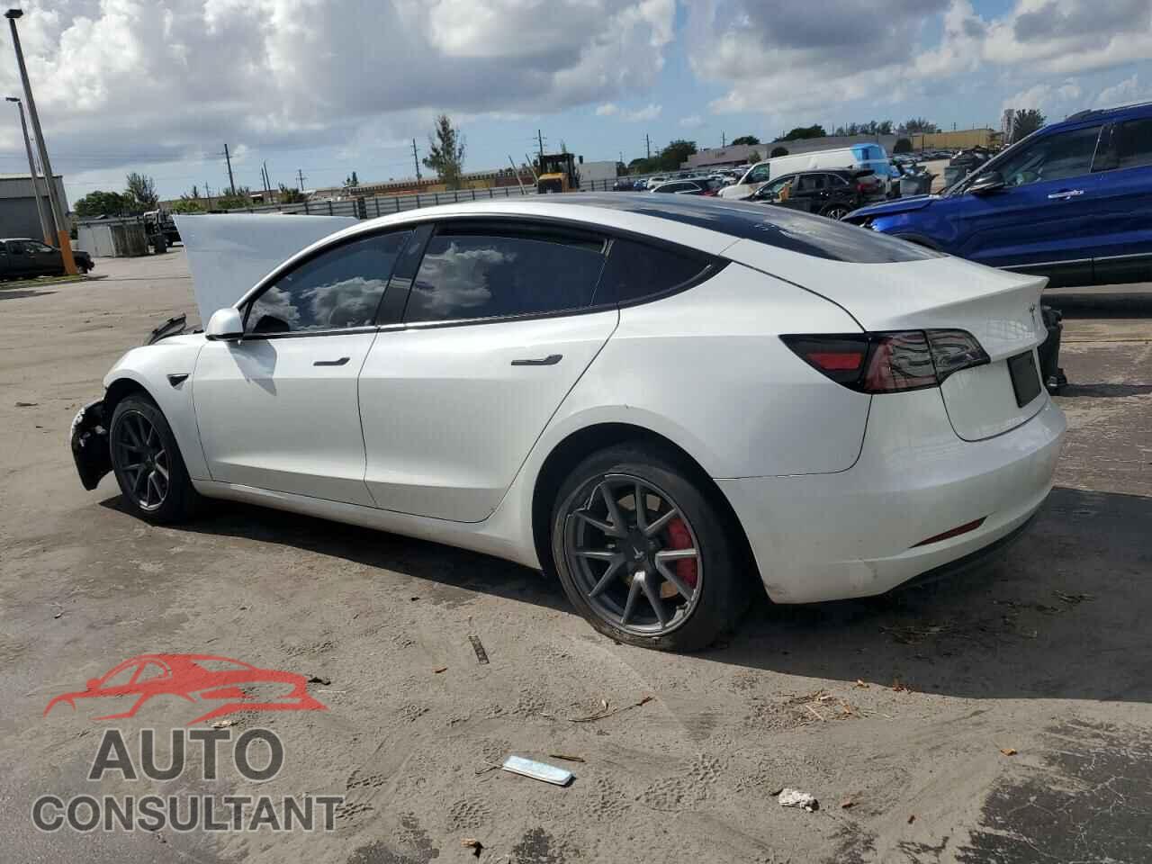 TESLA MODEL 3 2023 - 5YJ3E1EA7PF576489