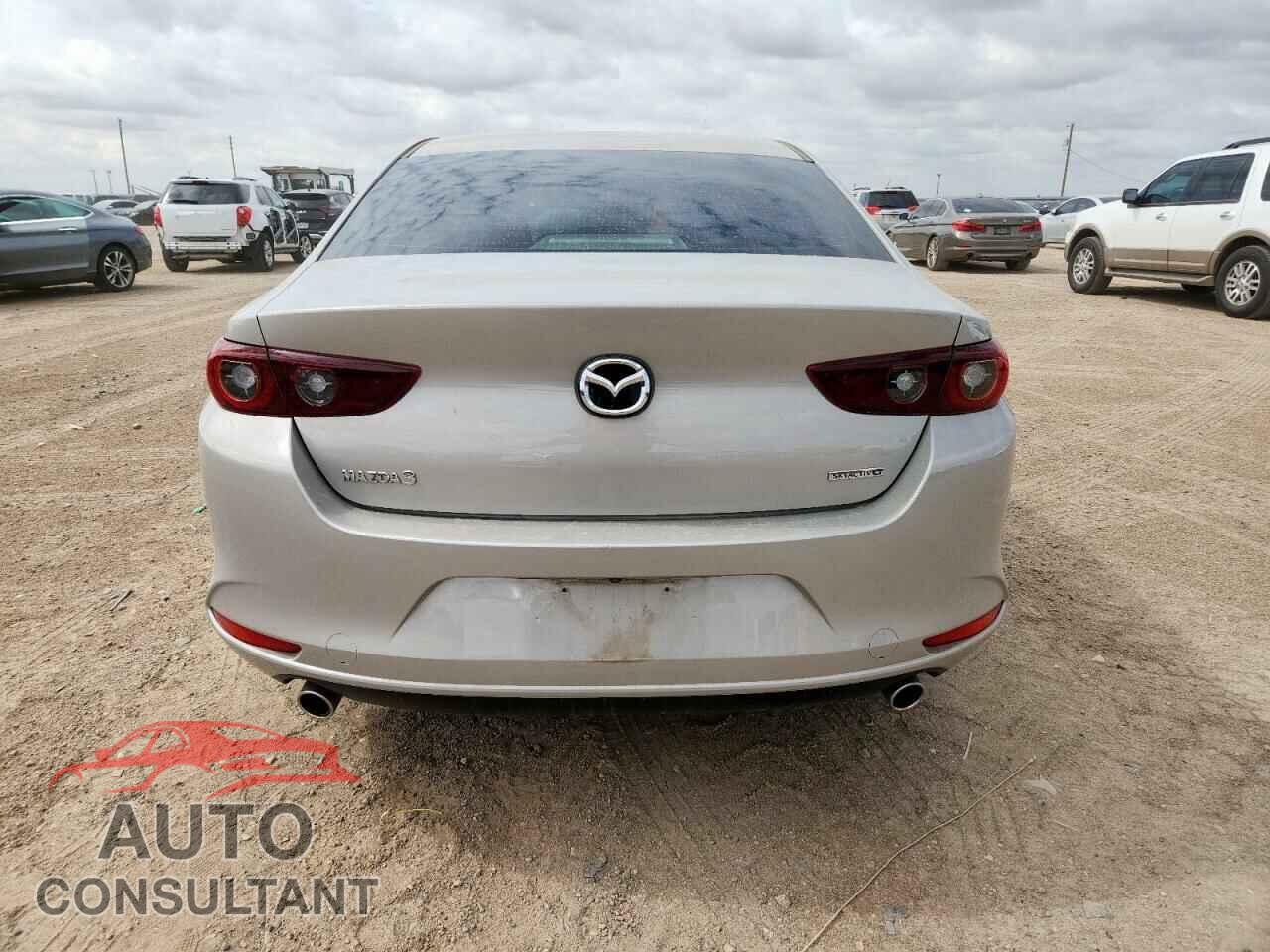 MAZDA 3 2023 - 3MZBPACM5PM359616