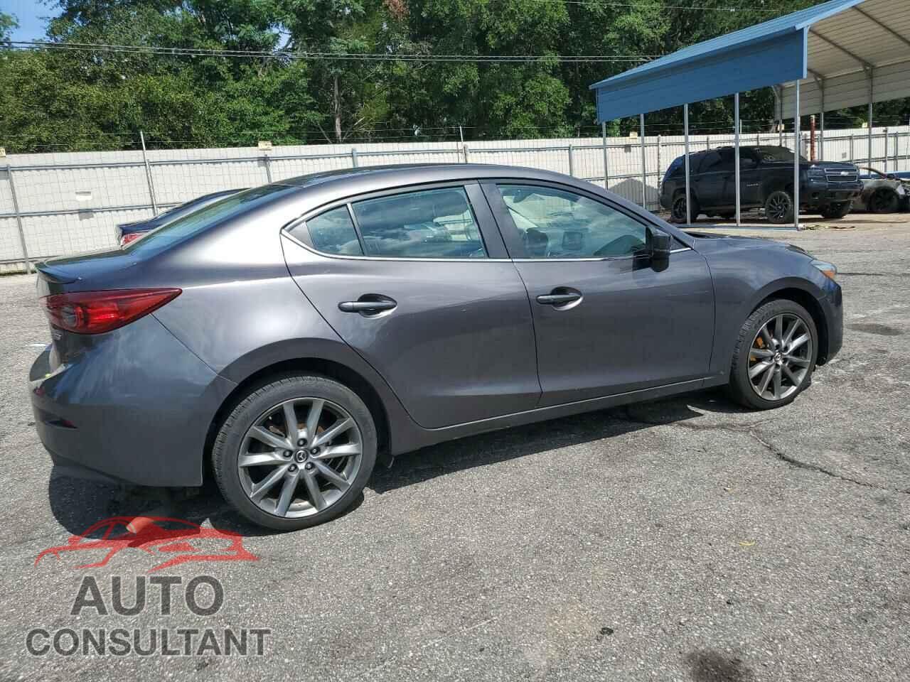 MAZDA 3 2018 - 3MZBN1V39JM255096