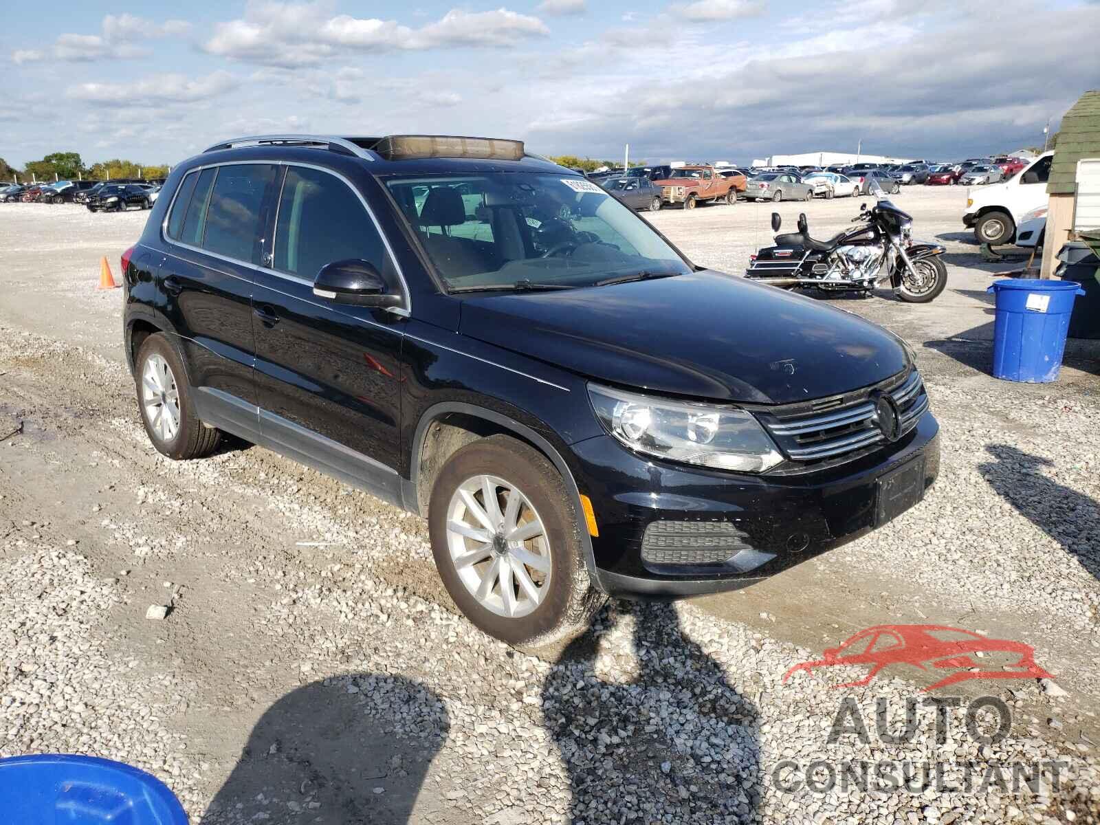 VOLKSWAGEN TIGUAN 2017 - WVGRV7AX2HK003751