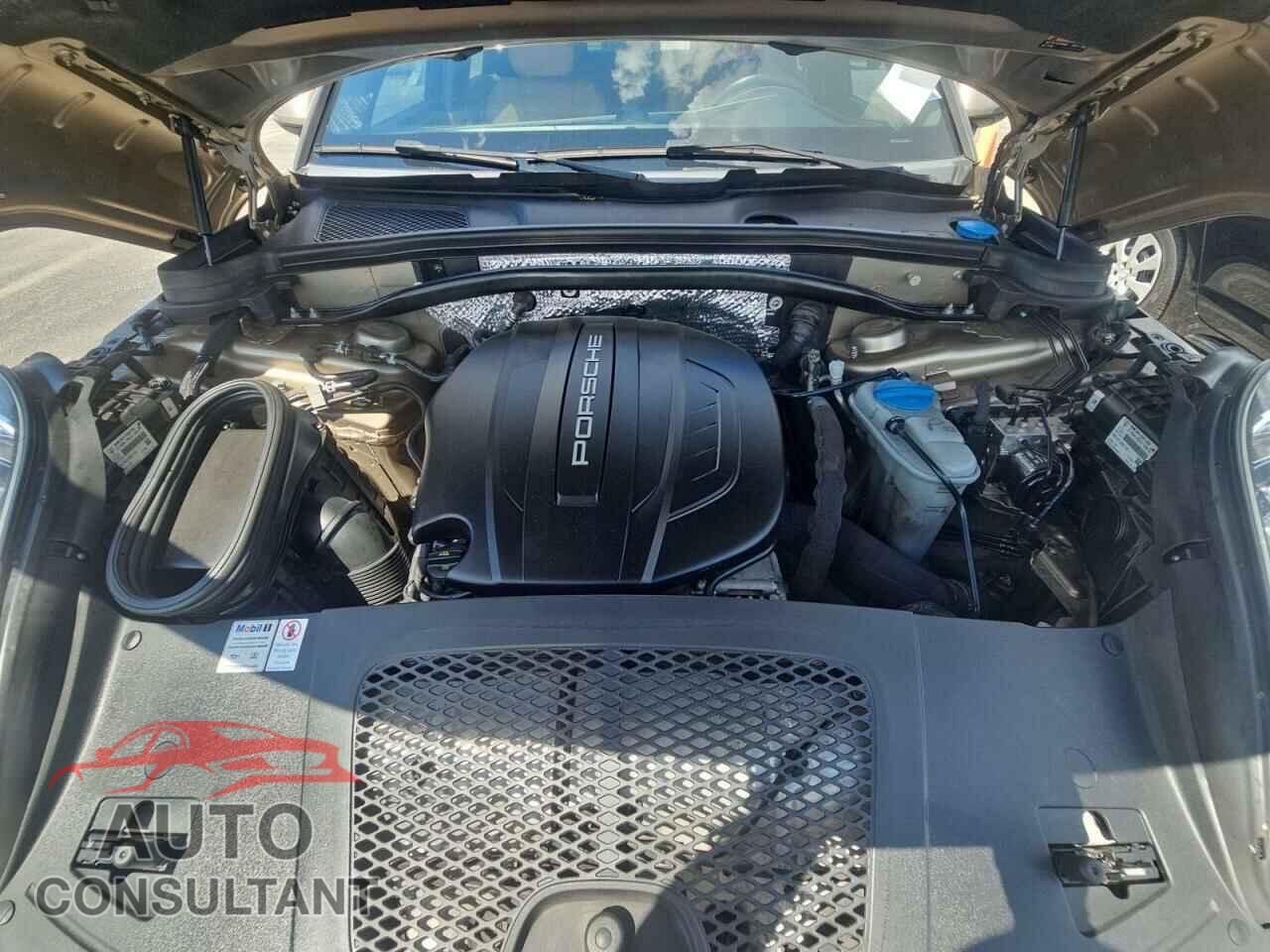 PORSCHE MACAN 2018 - WP1AA2A54JLB07736