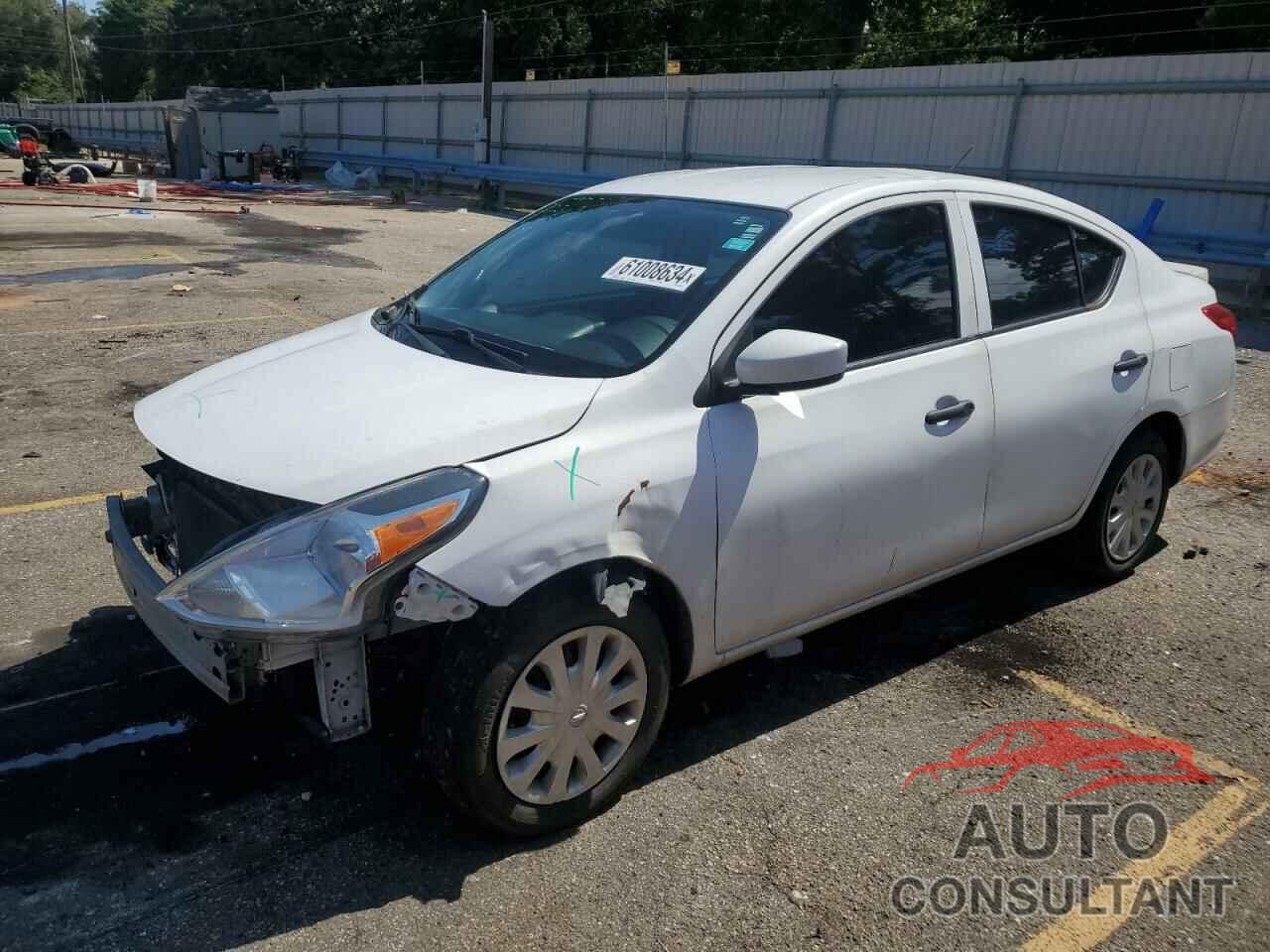 NISSAN VERSA 2019 - 3N1CN7AP7KL828980