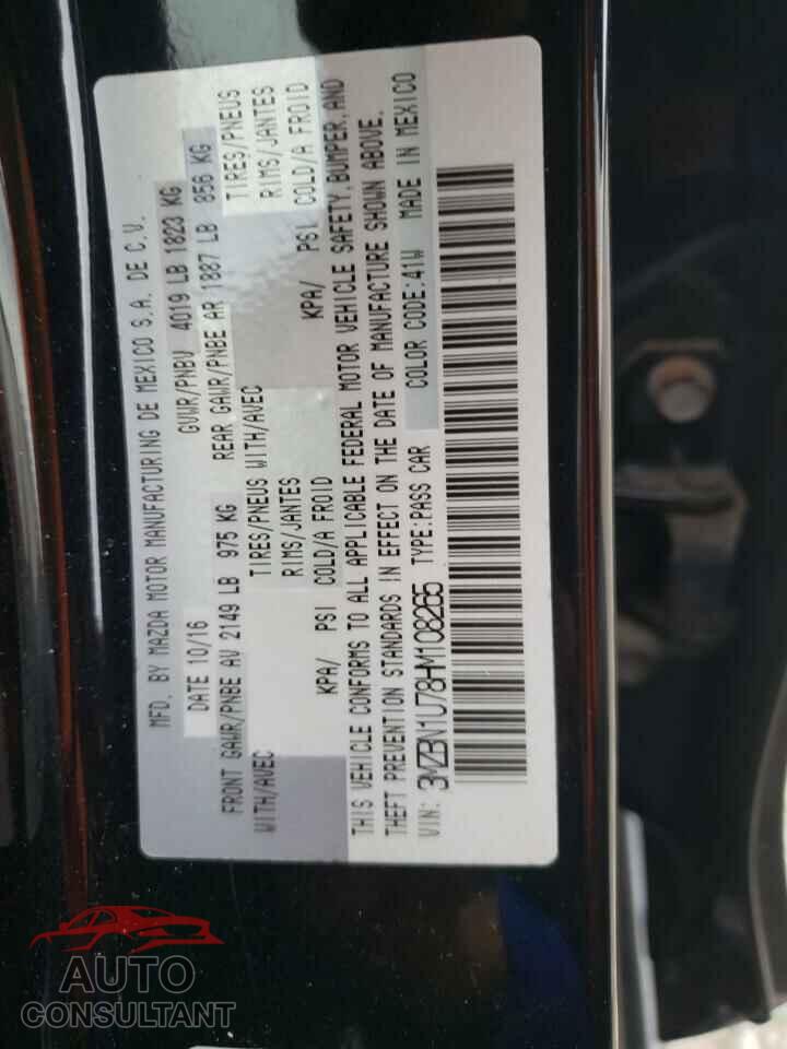 MAZDA 3 2017 - 3MZBN1U78HM108265