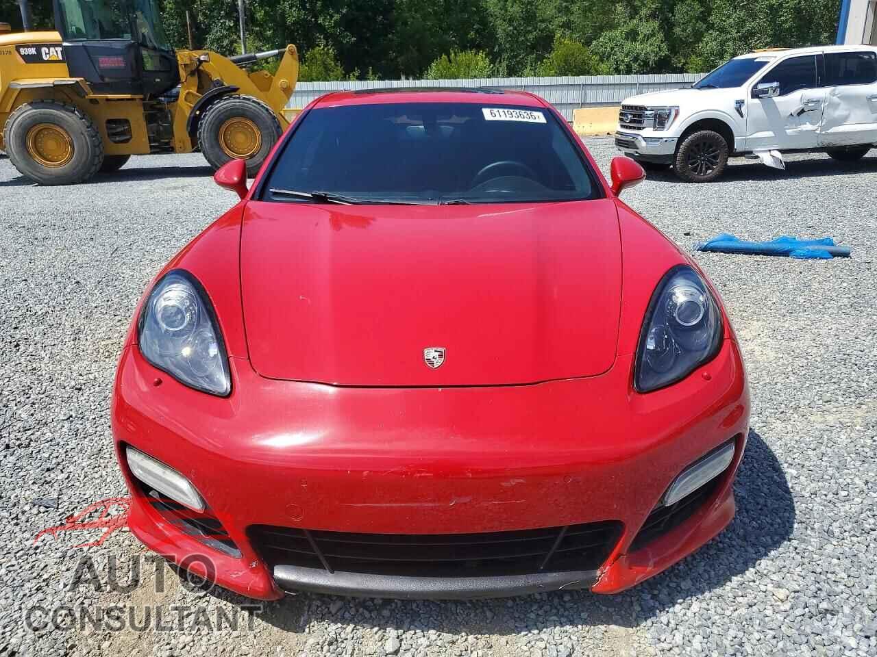 PORSCHE PANAMERA 2013 - WP0AF2A71DL075580