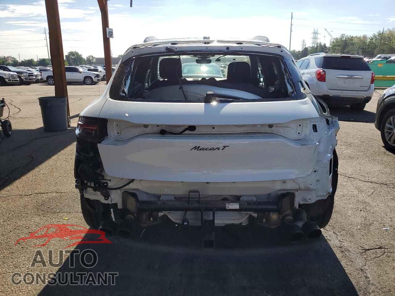 PORSCHE MACAN 2024 - WP1AA2A54RLB20403