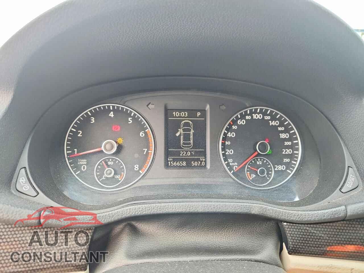 VOLKSWAGEN PASSAT 2014 - 1VWCS7A31EC082011