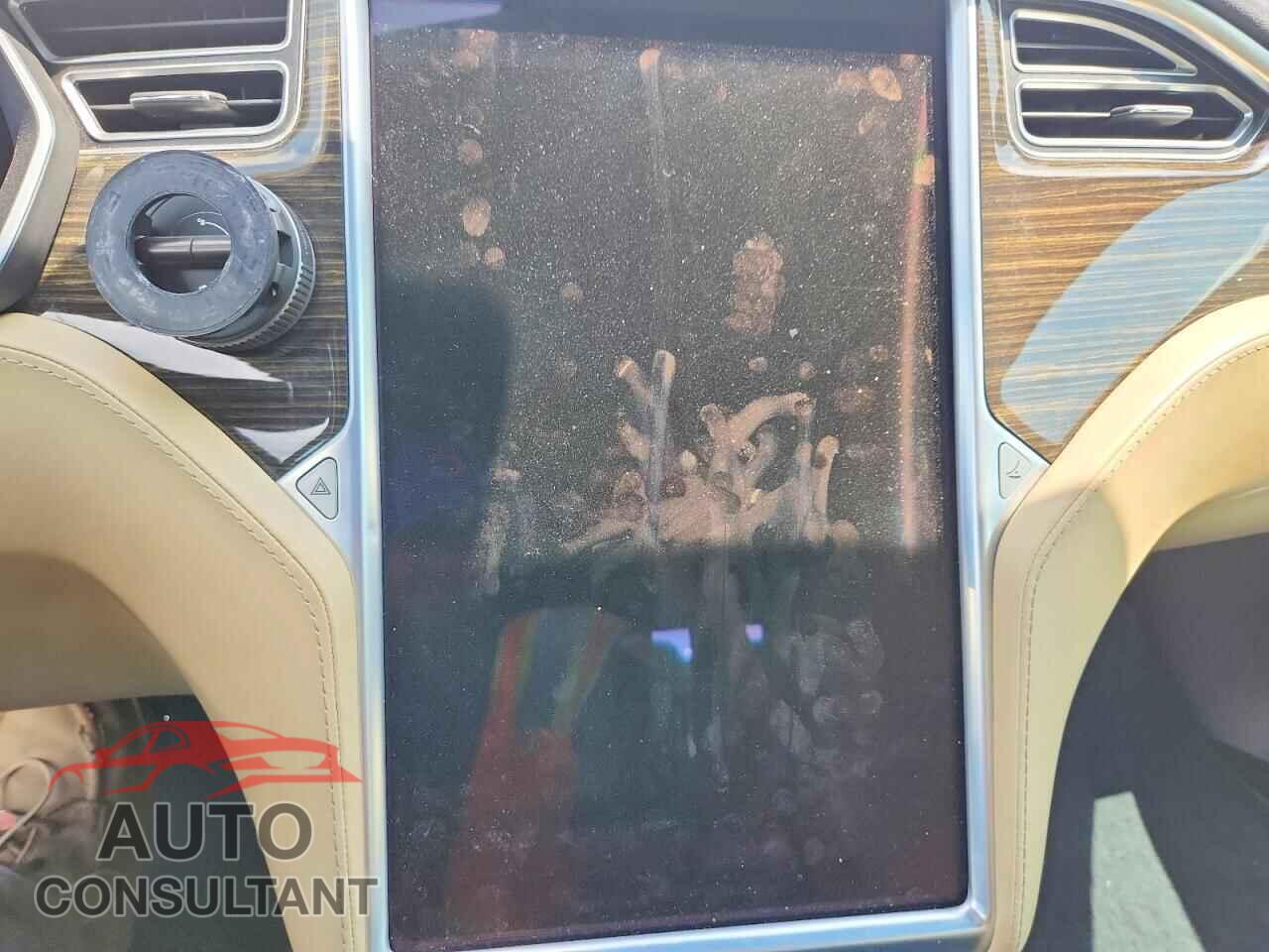 TESLA MODEL S 2015 - 5YJSA1E29FF109105