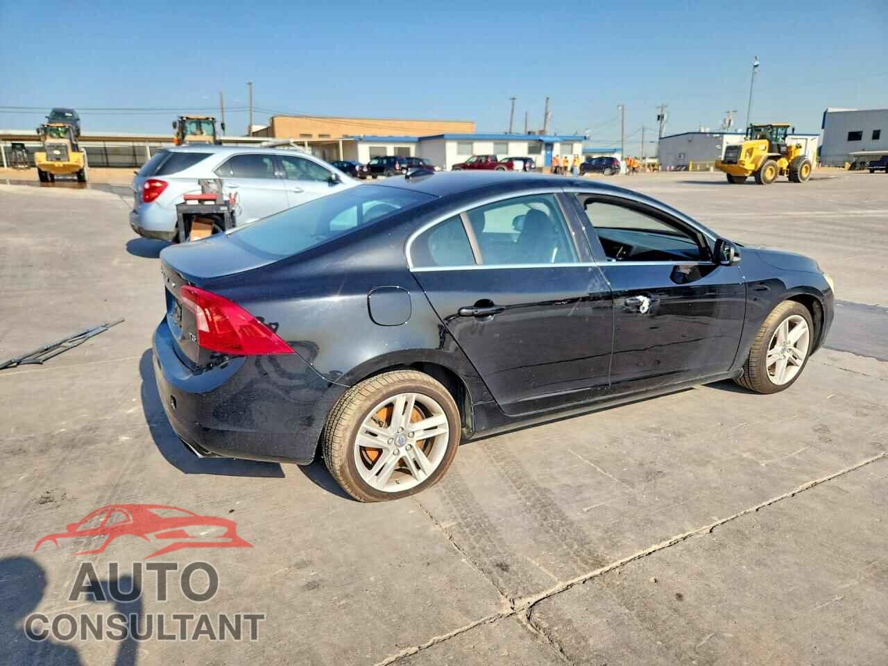 VOLVO S60 2015 - YV140MFB6F1313178