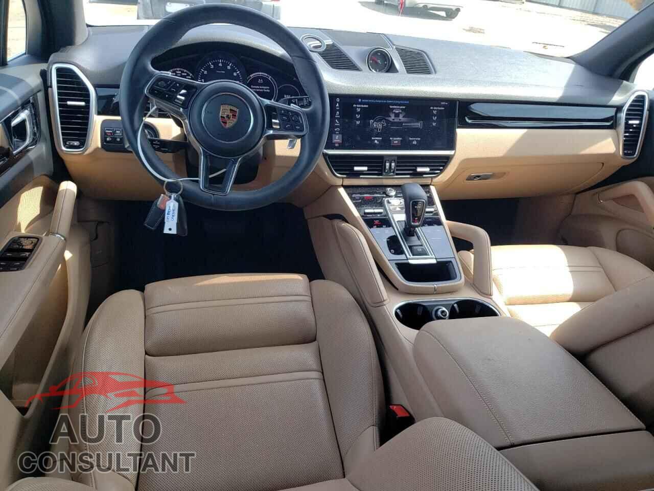 PORSCHE CAYENNE 2019 - WP1AA2AY8KDA15714