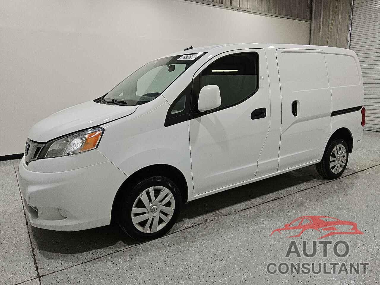 NISSAN NV 2020 - 3N6CM0KN1LK700596