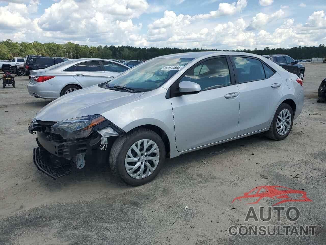 TOYOTA COROLLA 2018 - 2T1BURHE1JC106207