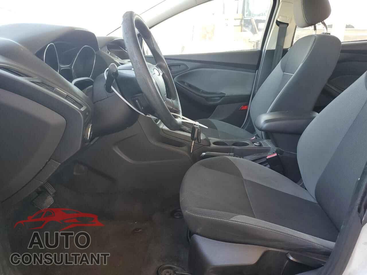 FORD FOCUS 2012 - 1FAHP3K22CL333436