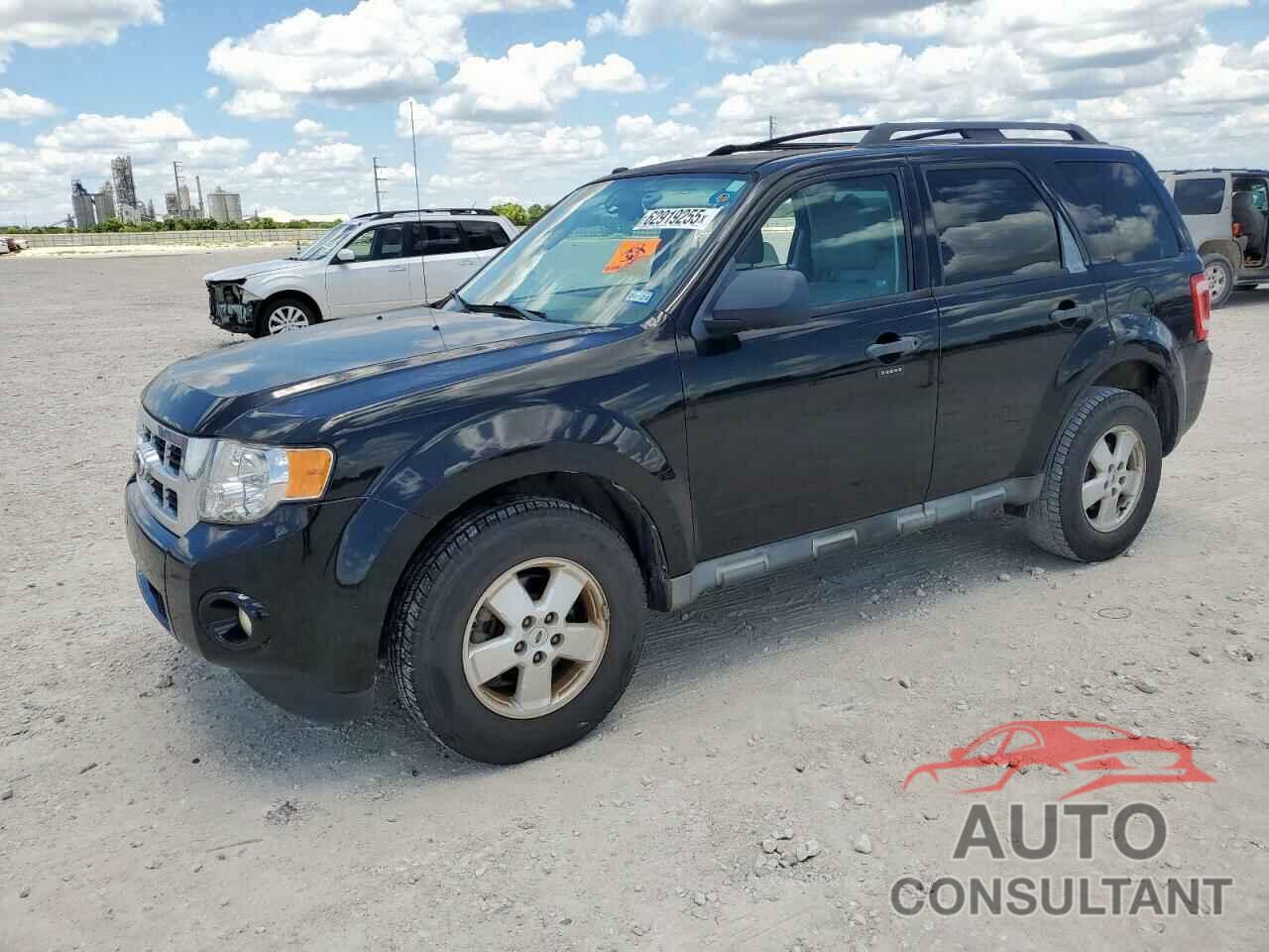 FORD ESCAPE 2011 - 1FMCU0D79BKA22140