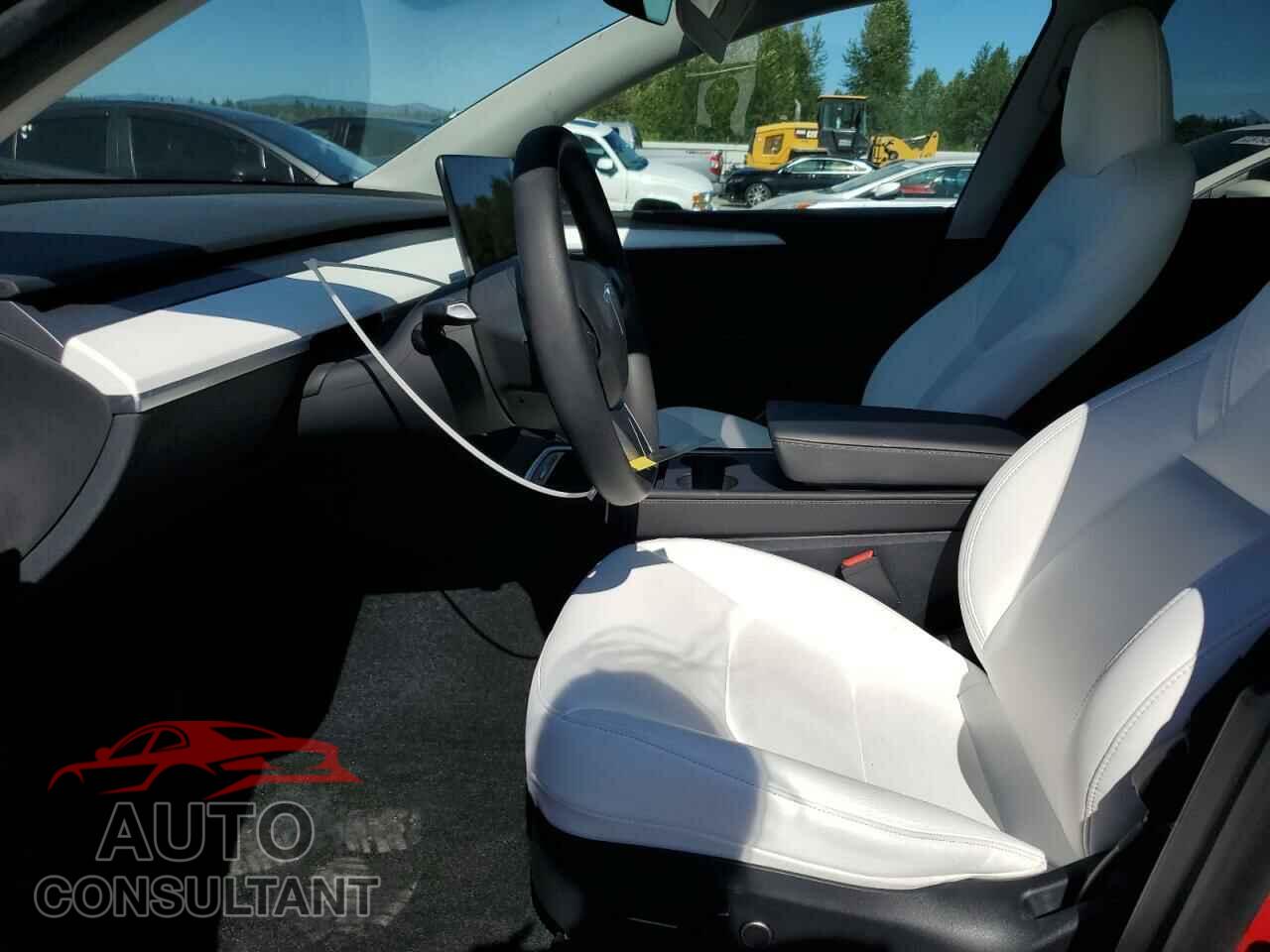 TESLA MODEL Y 2023 - 7SAYGDEE0PF836111