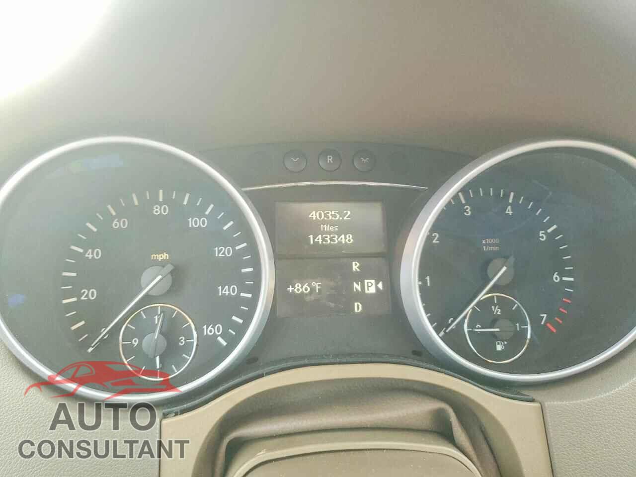 MERCEDES-BENZ M-CLASS 2011 - 4JGBB5GB4BA714228
