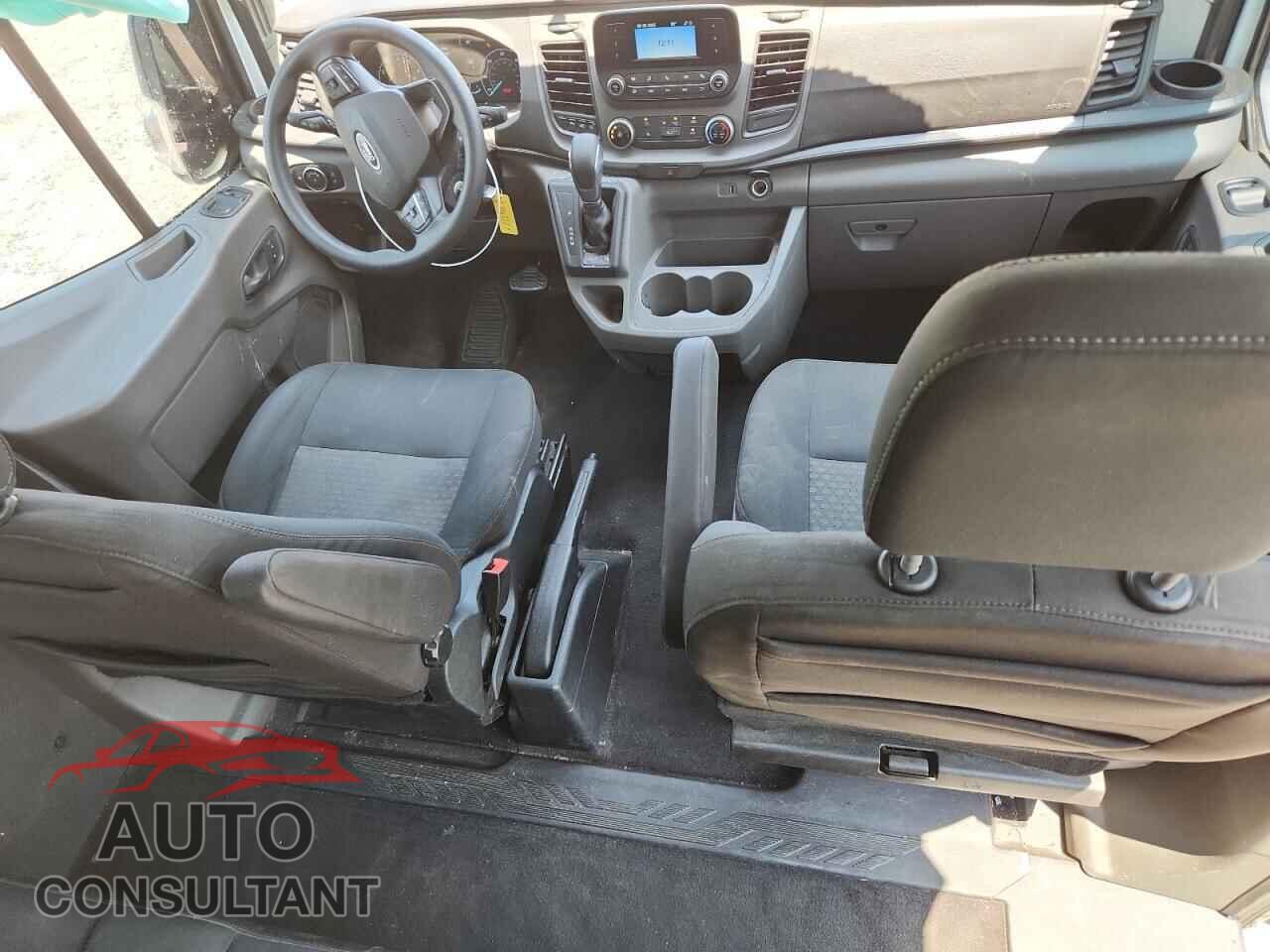 FORD TRANSIT 2020 - 1FBAX2C8XLKA24252