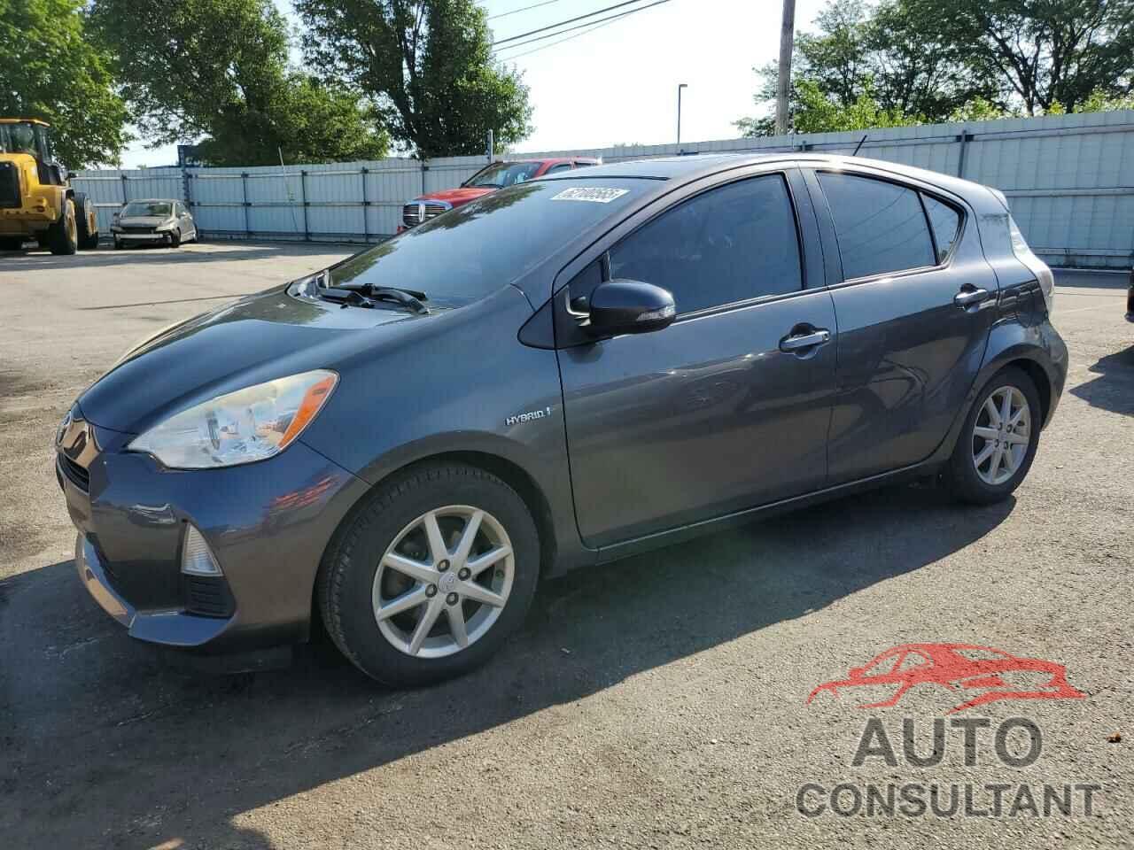 TOYOTA PRIUS 2013 - JTDKDTB32D1047116
