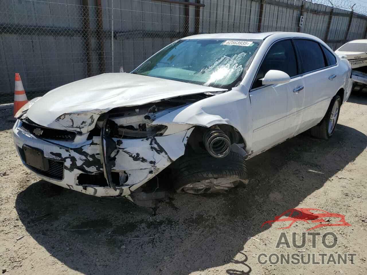 CHEVROLET IMPALA 2013 - 2G1WC5E3XD1137662