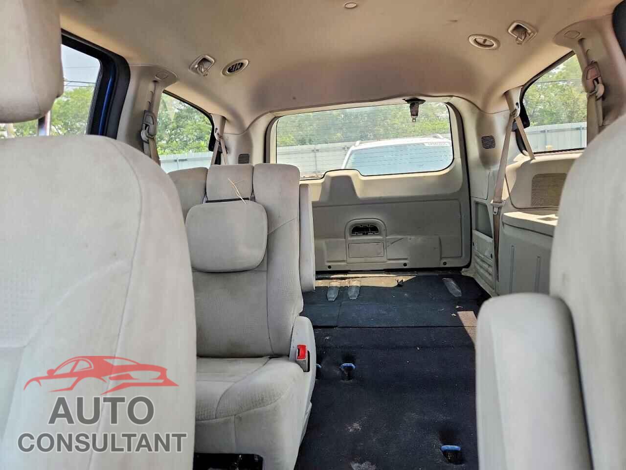 DODGE CARAVAN 2011 - 2D4RN4DG8BR720553