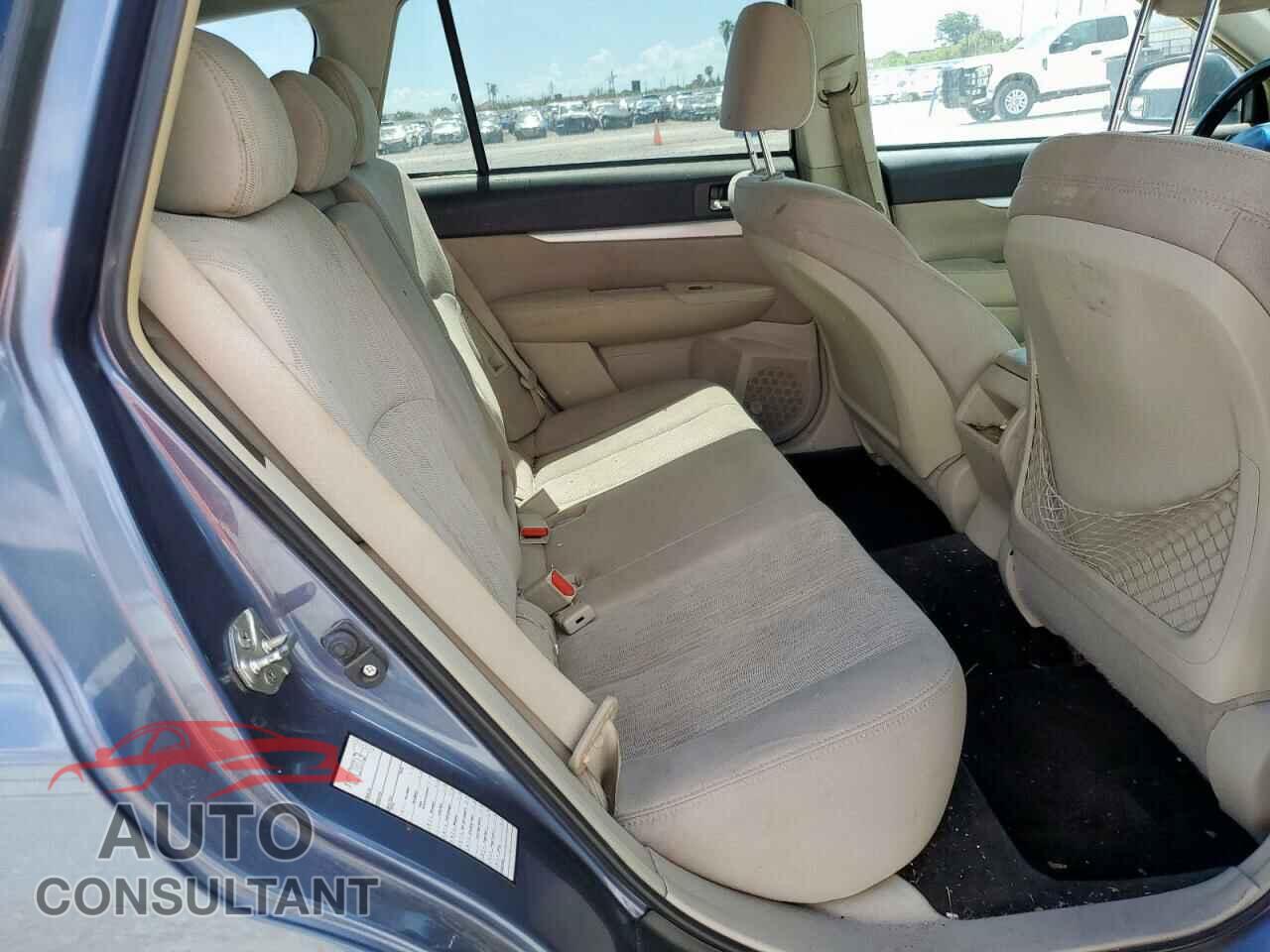 SUBARU OUTBACK 2013 - 4S4BRBCC5D3276707