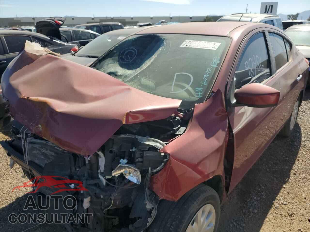 NISSAN VERSA 2018 - 3N1CN7AP1JK443807
