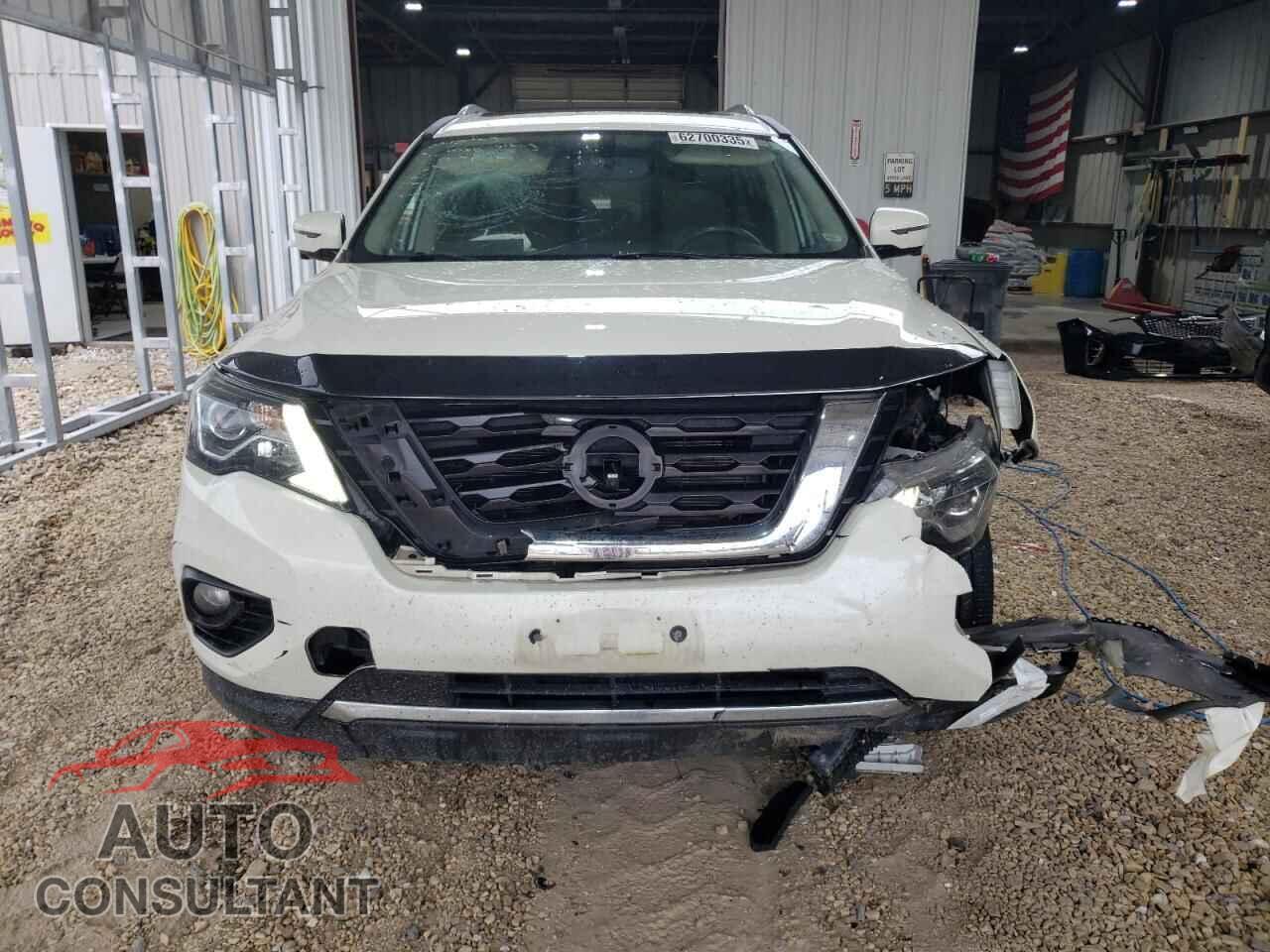 NISSAN PATHFINDER 2017 - 5N1DR2MM5HC617870