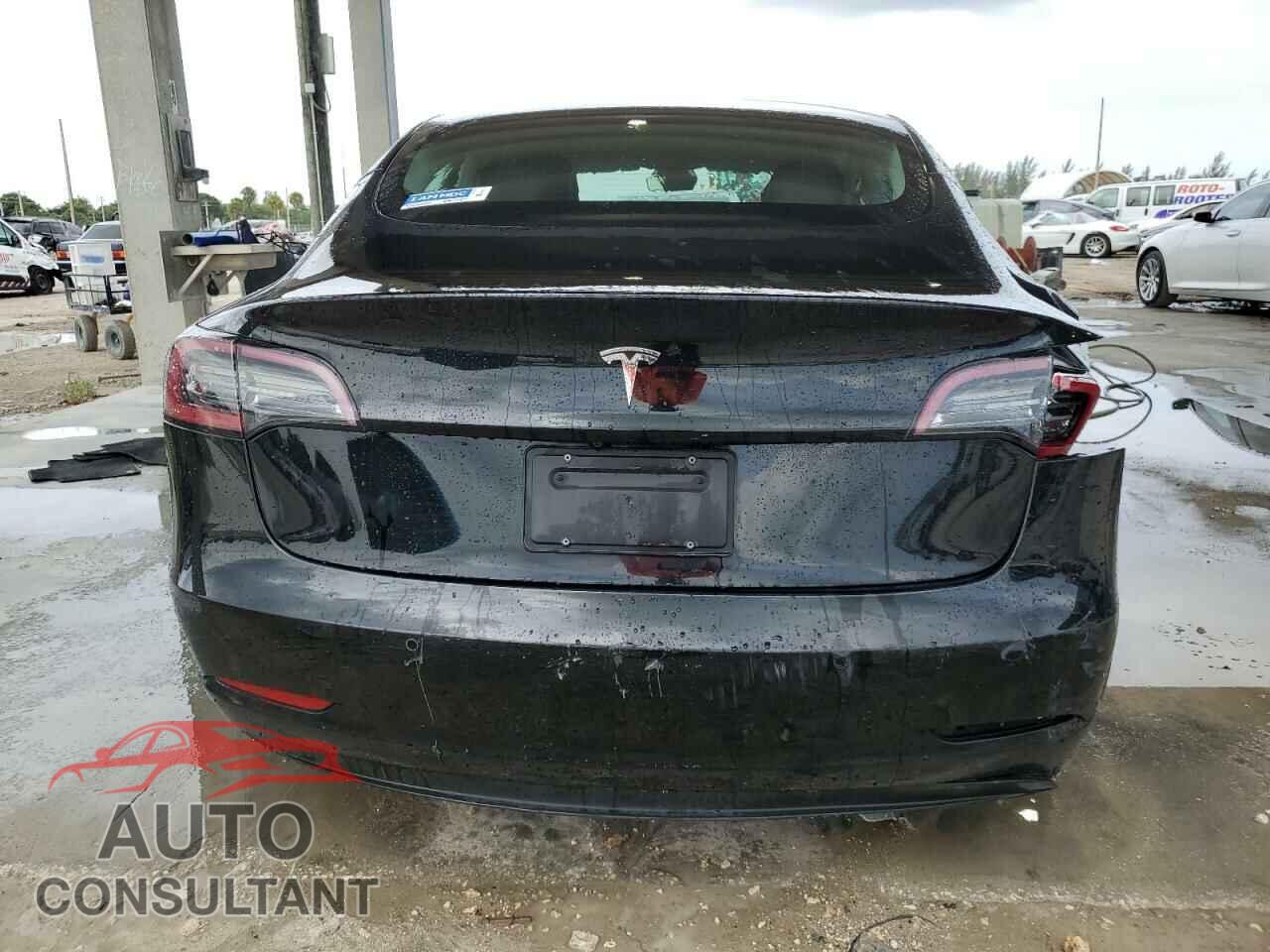 TESLA MODEL 3 2022 - 5YJ3E1EA4NF233684