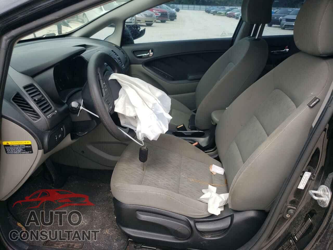 KIA FORTE 2016 - KNAFK4A62G5458969