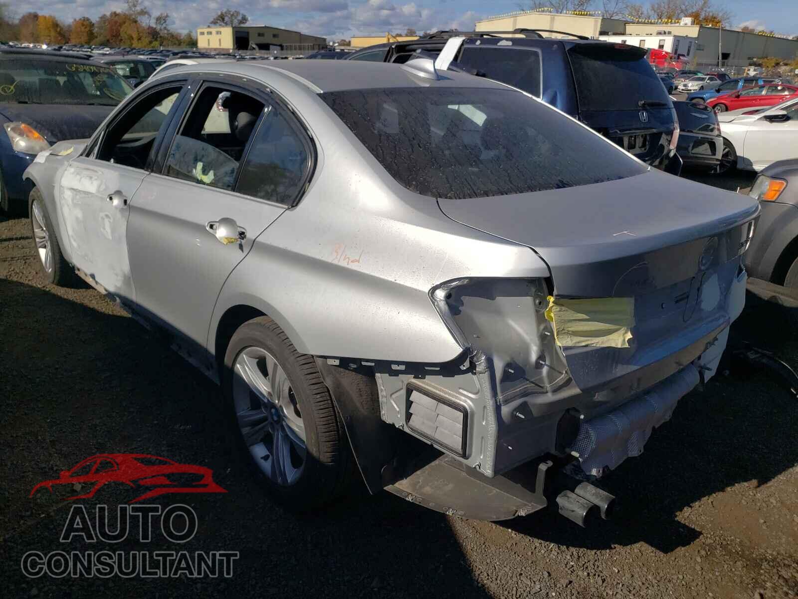 BMW 3 SERIES 2016 - WBA8E3G54GNU05716