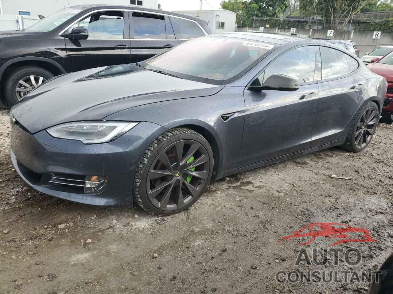 TESLA MODEL S 2018 - 5YJSA1E22JF271506