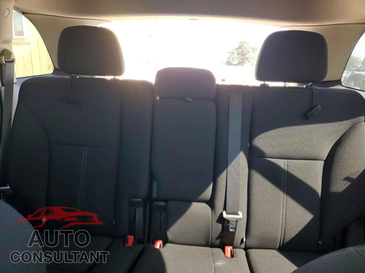 FORD EDGE 2013 - 2FMDK3GC3DBE19456