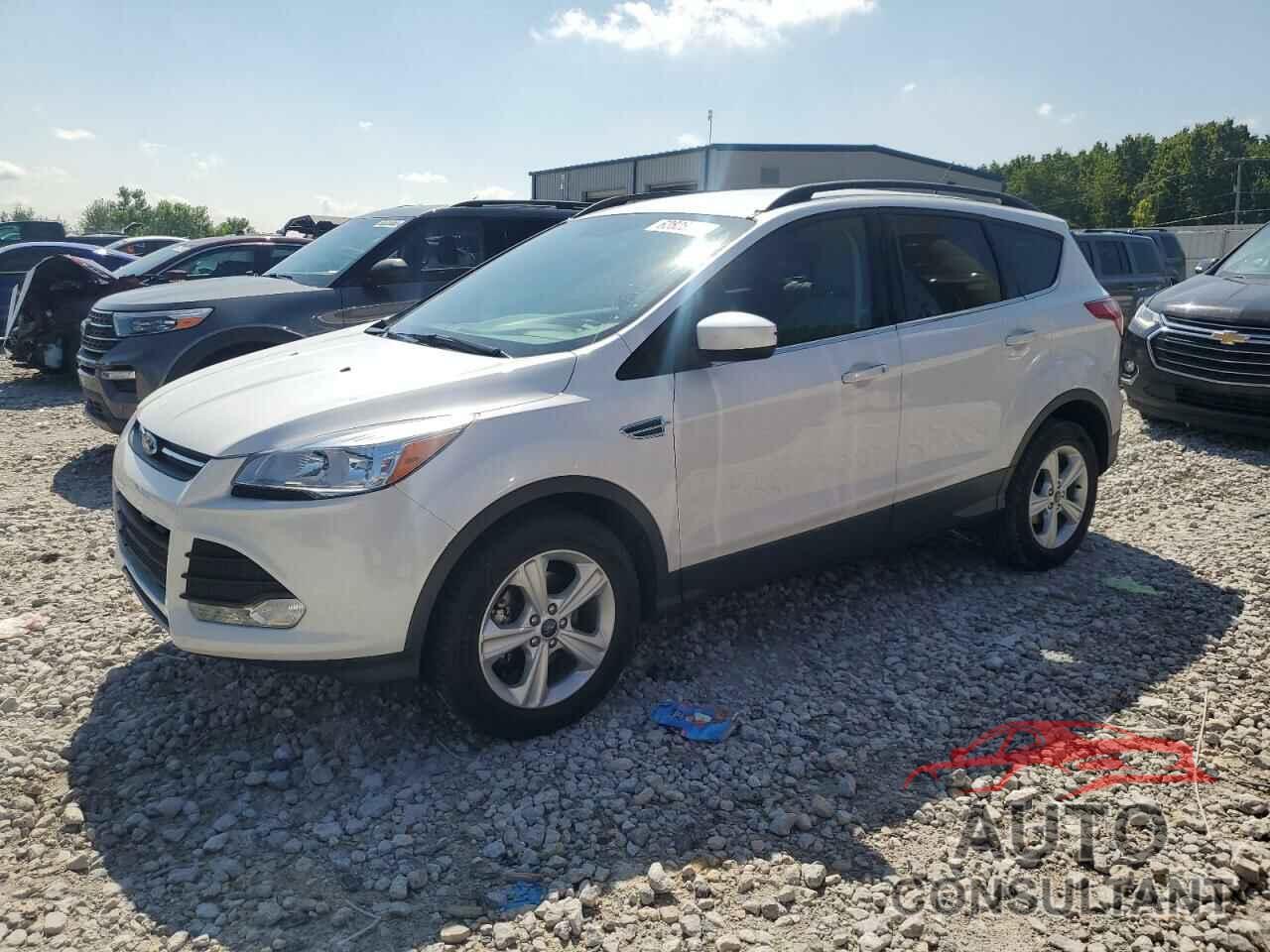 FORD ESCAPE 2016 - 1FMCU0GX7GUB06447