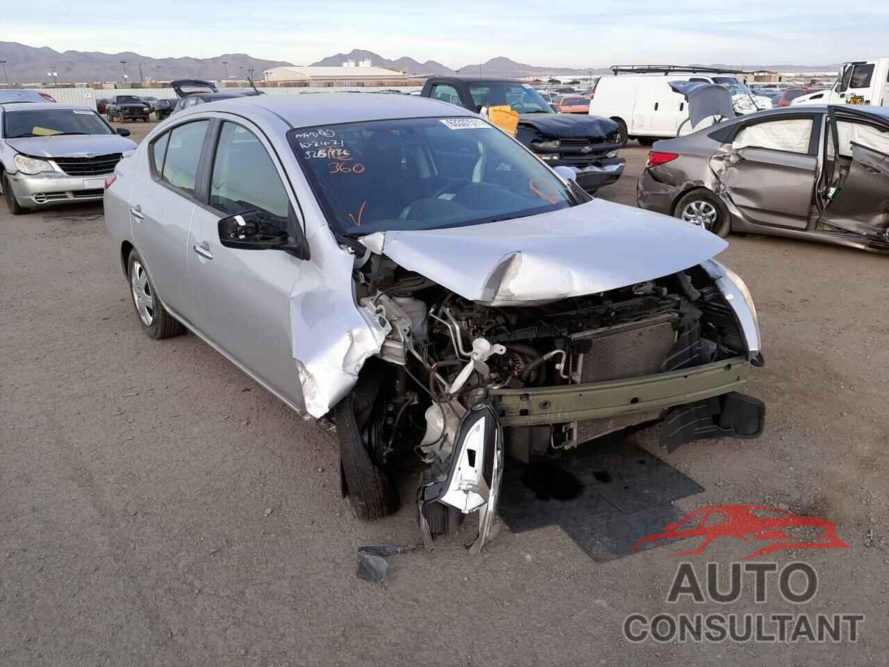 NISSAN VERSA 2019 - 3N1CN7AP4KL874931