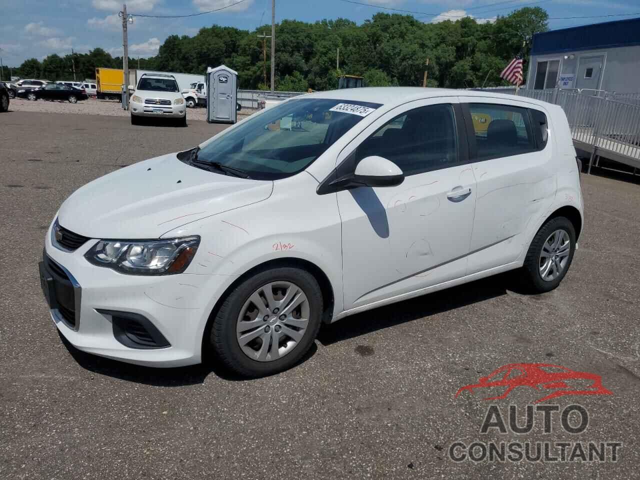 CHEVROLET SONIC 2017 - 1G1JG6SH7H4147242