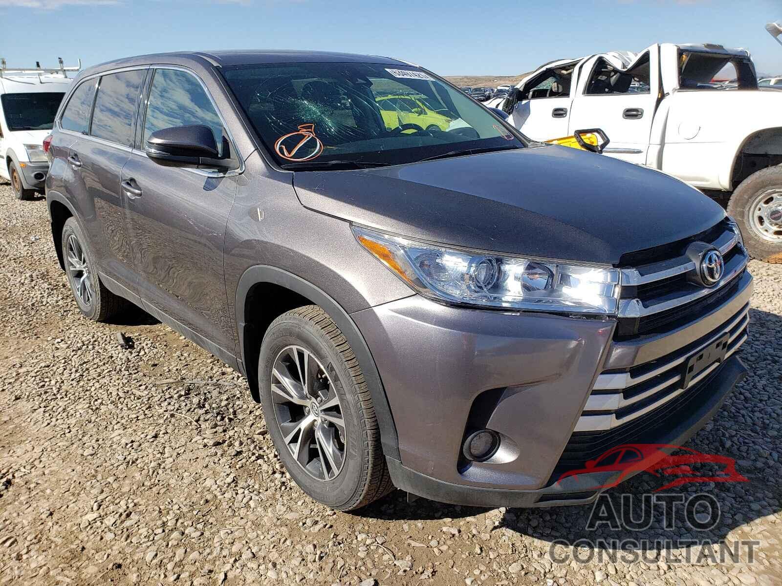 TOYOTA HIGHLANDER 2019 - 5TDBZRFH0KS929640