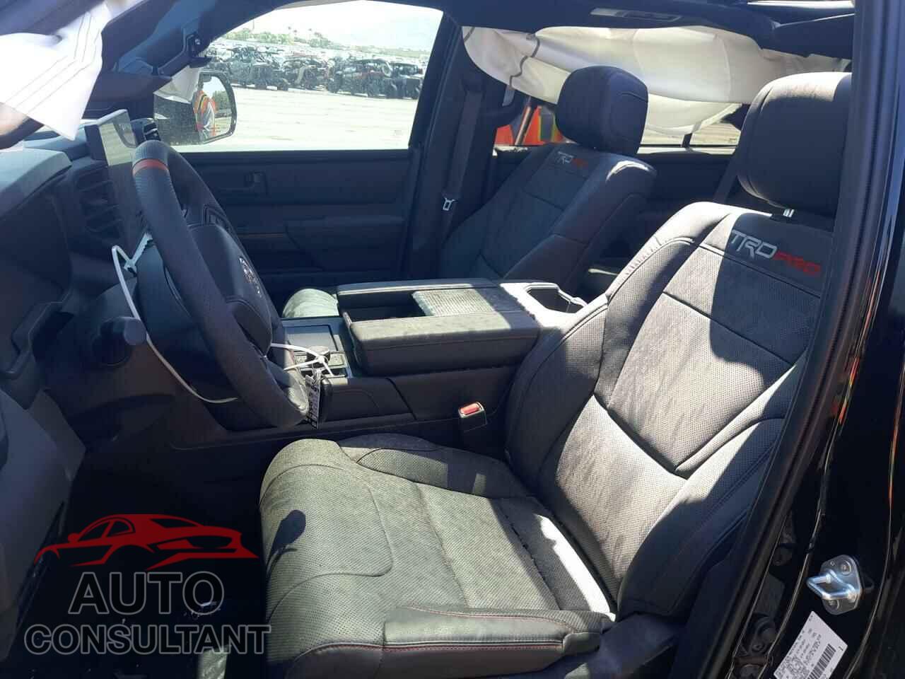 TOYOTA SEQUOIA 2024 - 7SVAAABA9RX030749