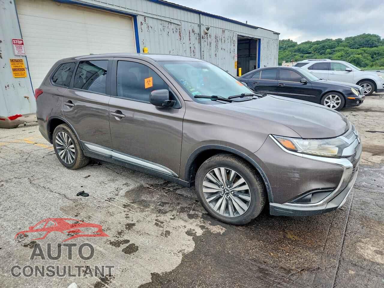 MITSUBISHI OUTLANDER 2020 - JA4AZ3A39LZ046554