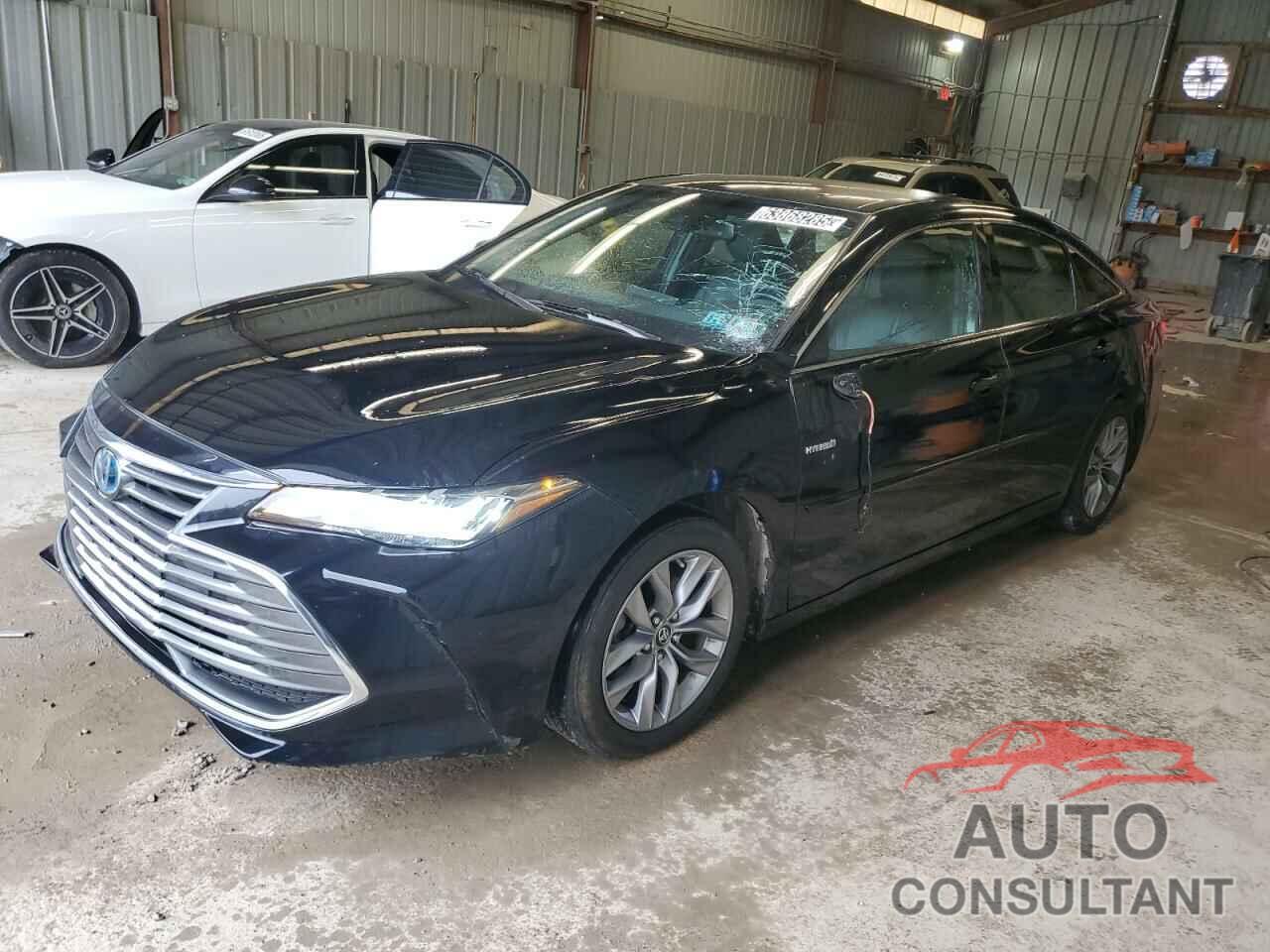 TOYOTA AVALON 2019 - 4T1B21FB8KU009635