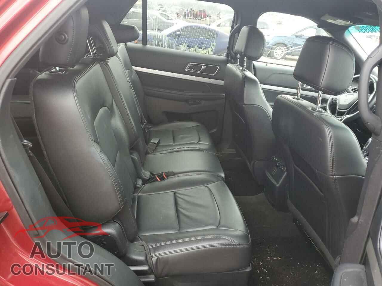 FORD EXPLORER 2017 - 1FM5K7D80HGD01701
