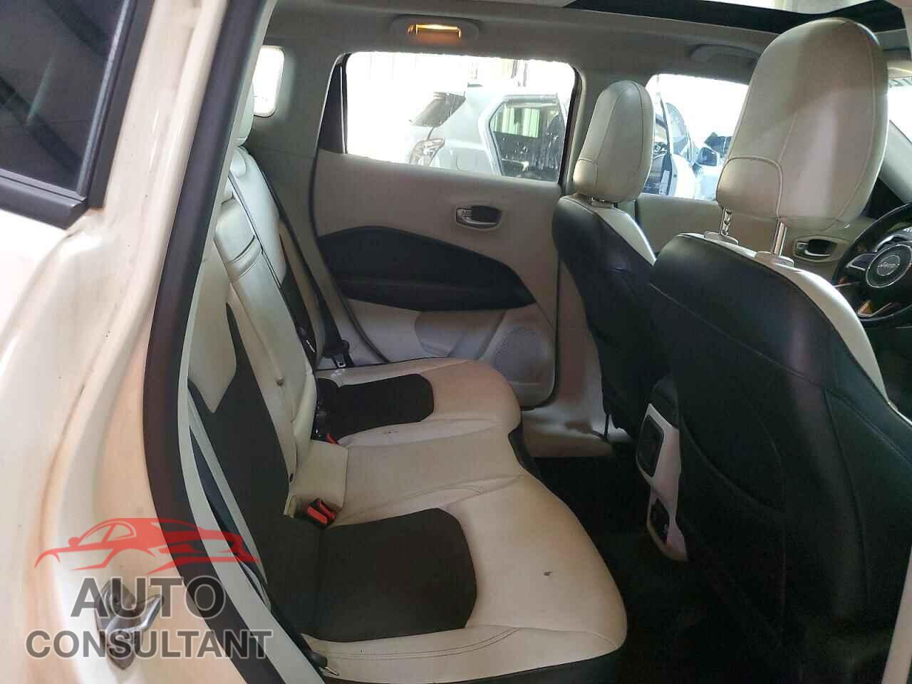 JEEP COMPASS 2017 - 3C4NJDBB3HT664543