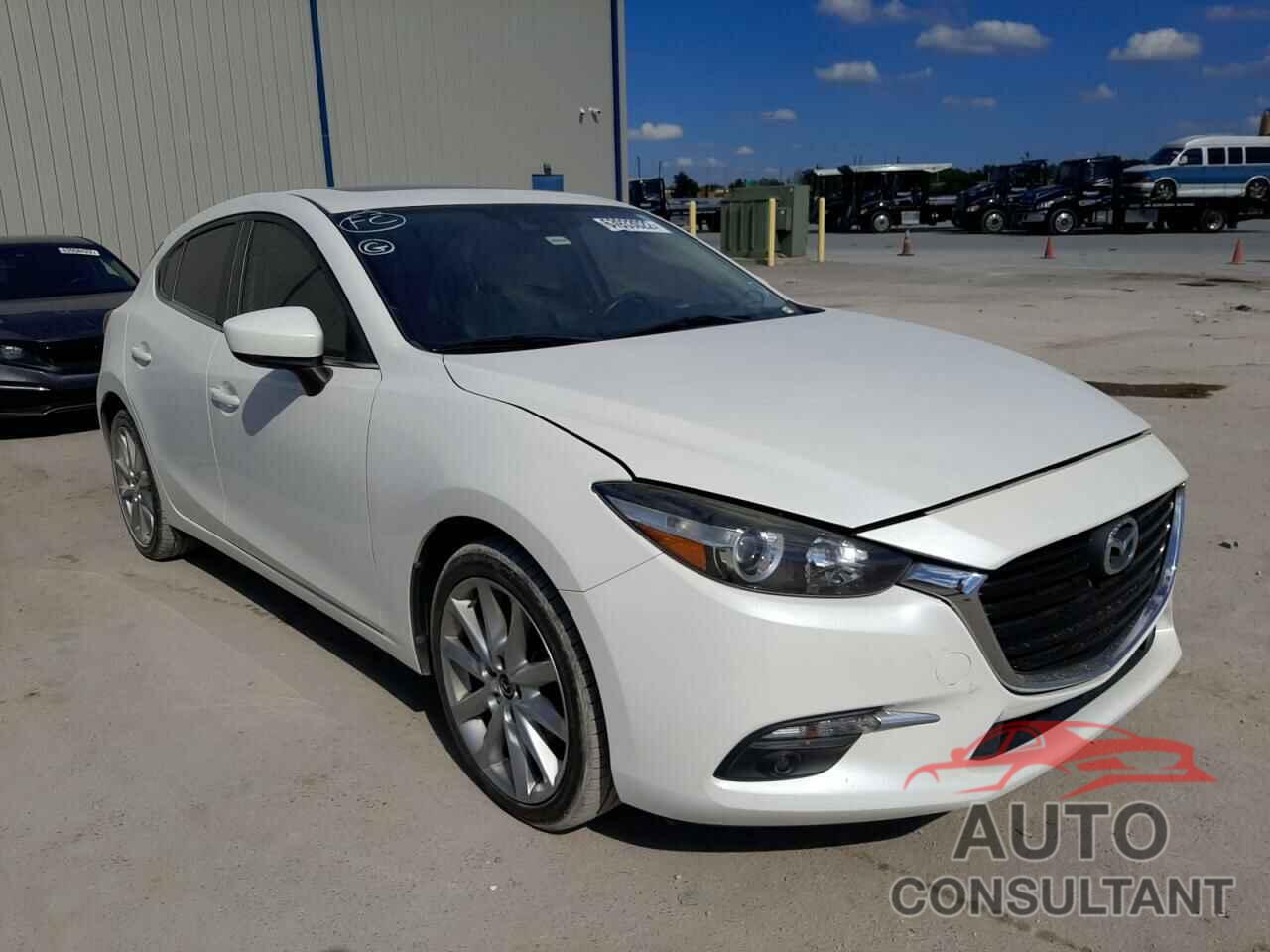 MAZDA 3 2017 - JM1BN1M36H1133064