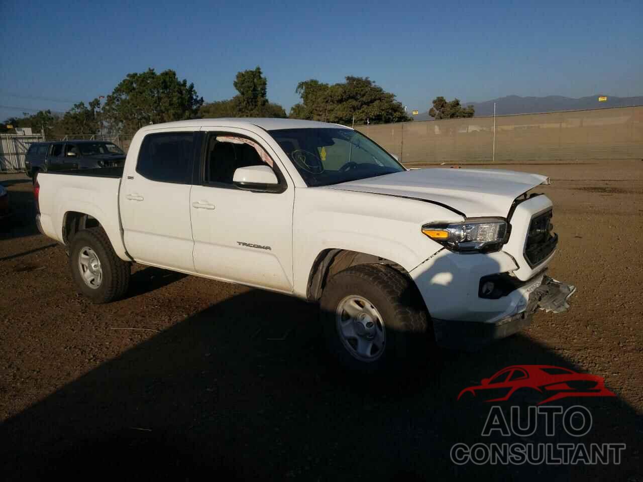 TOYOTA TACOMA 2018 - 5TFAX5GN7JX113001