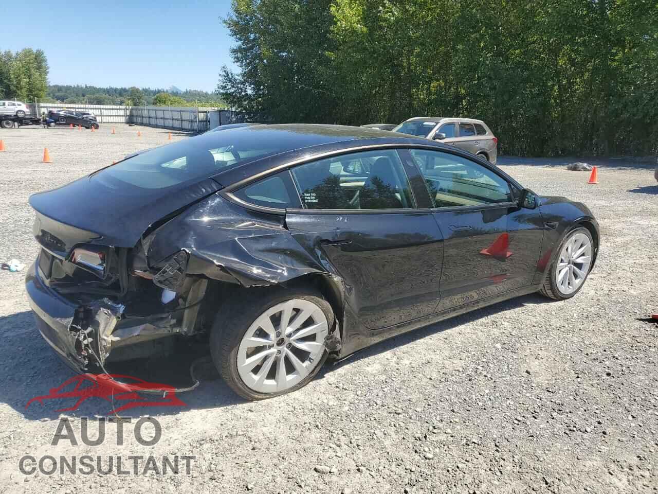 TESLA MODEL 3 2022 - 5YJ3E1EA2NF304669