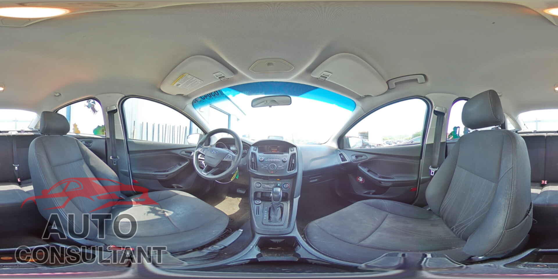 FORD FOCUS 2015 - 1FADP3E2XFL313465